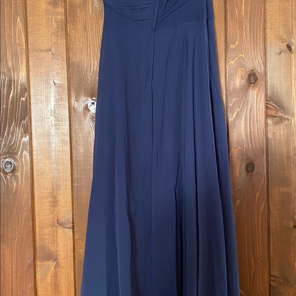 David’s bridal color marine size 18 long one shoulder full skirt - Picture 2 of 6